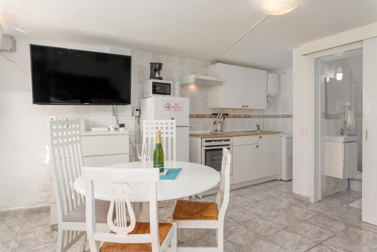 Las Americas, Apartamento A 150 Mts De La Playa サンタクルスデテネリフェ エクステリア 写真